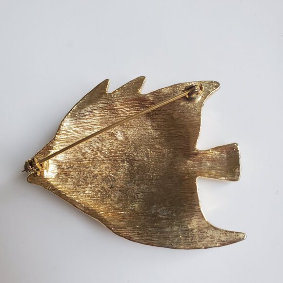 Large Gold Fish Brooch - Picture 5 of 5